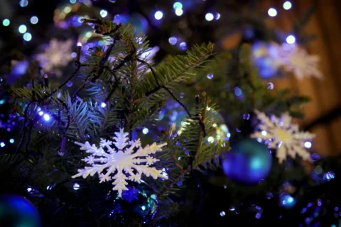 Ventes et goûter de Noël